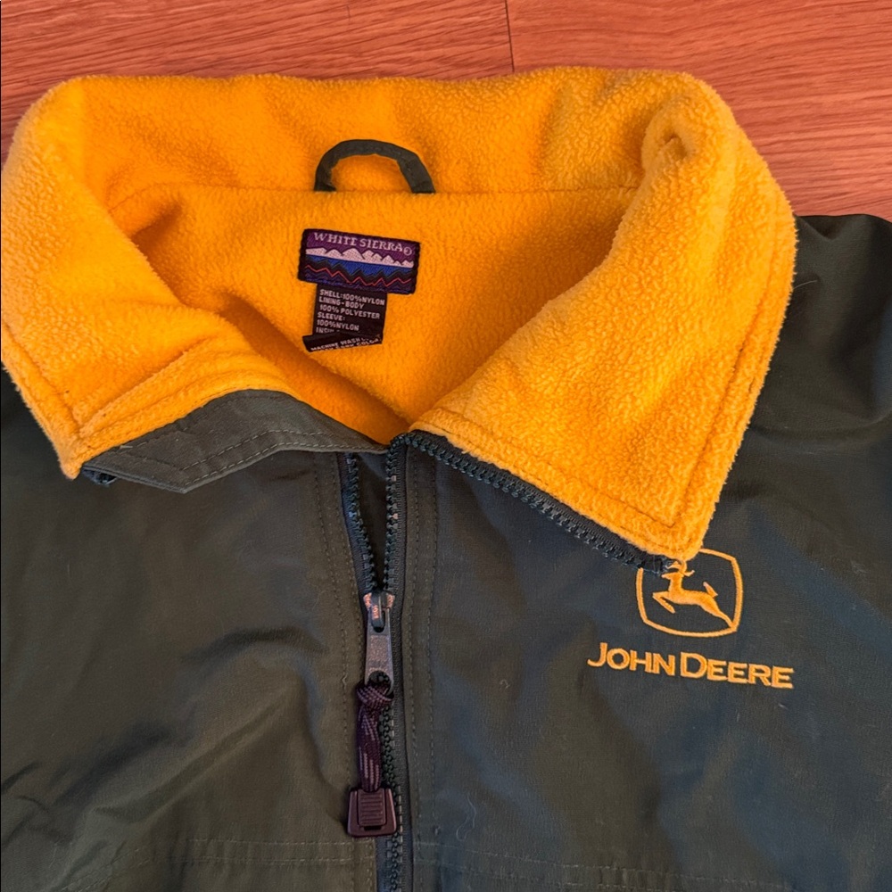 VYG John Deere Jacket- fleece lined, storage pockets, zip up Size small